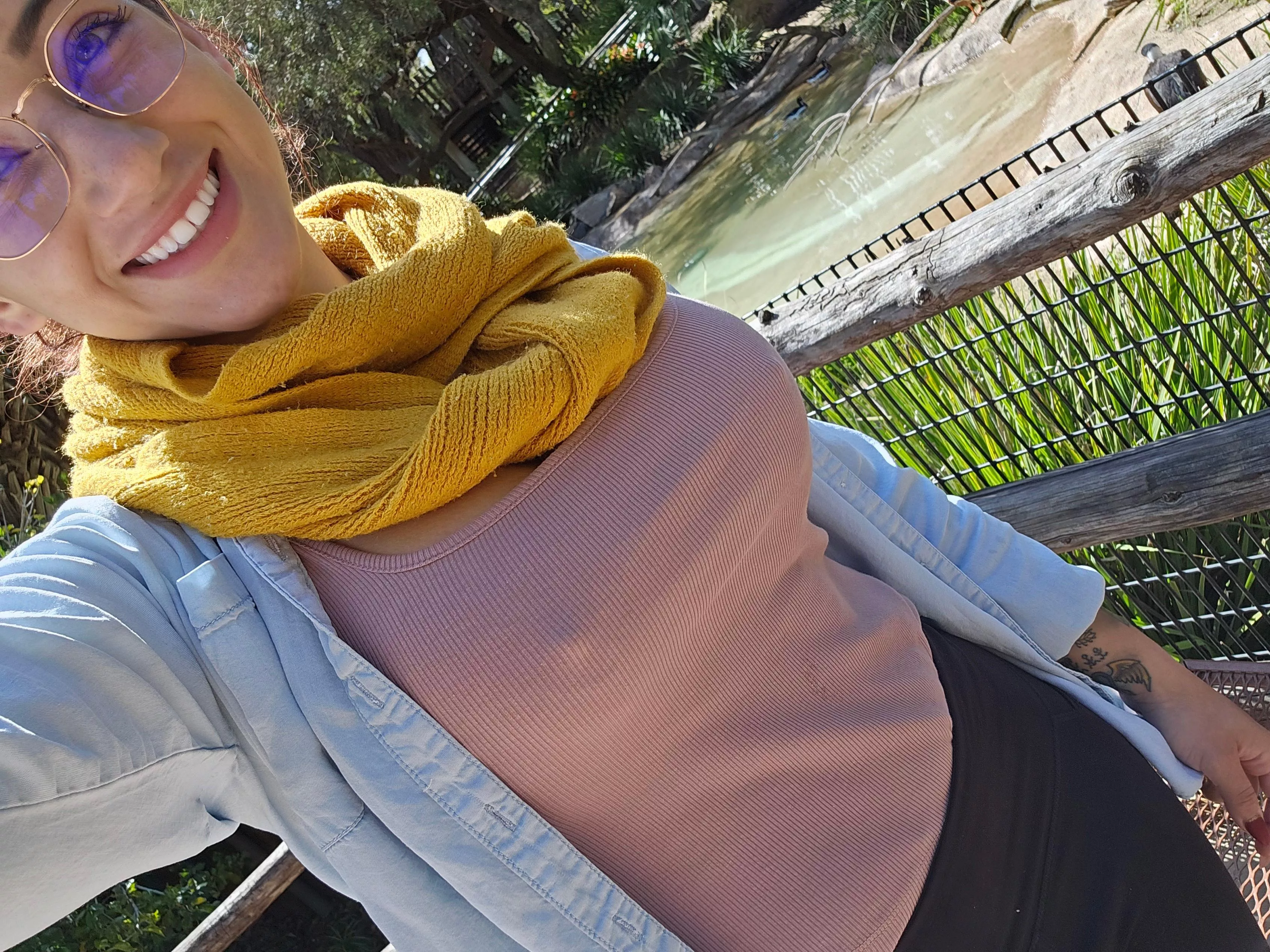 Took the kids to the zoo today but left the bra at home...I hope you wouldn't mind seeing me. posted by daphne_63