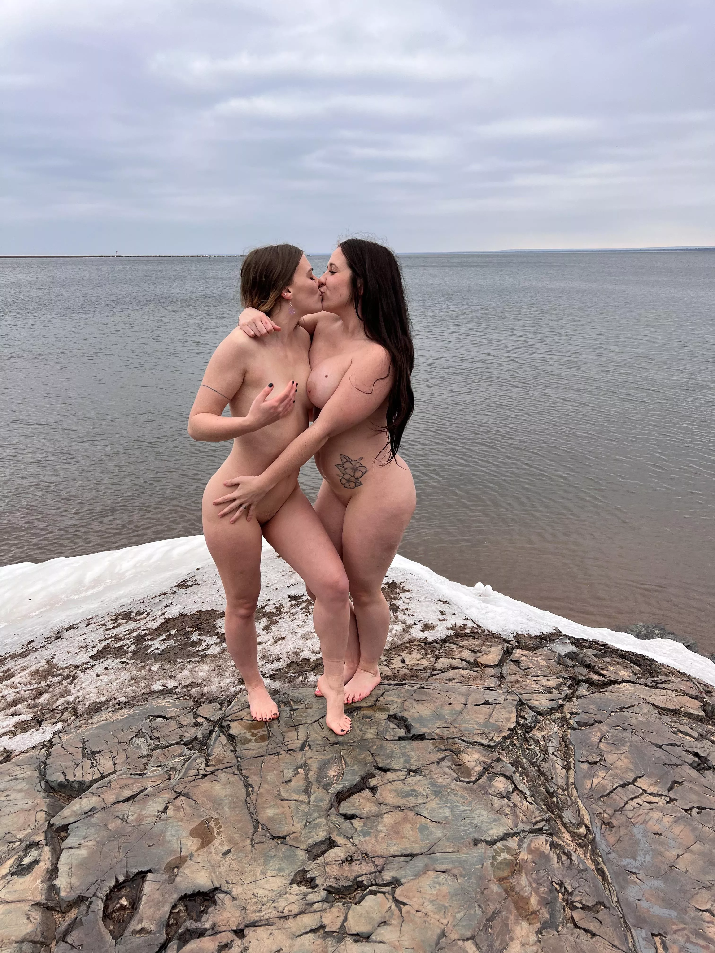 We love skinny dipping posted by Babykaittt