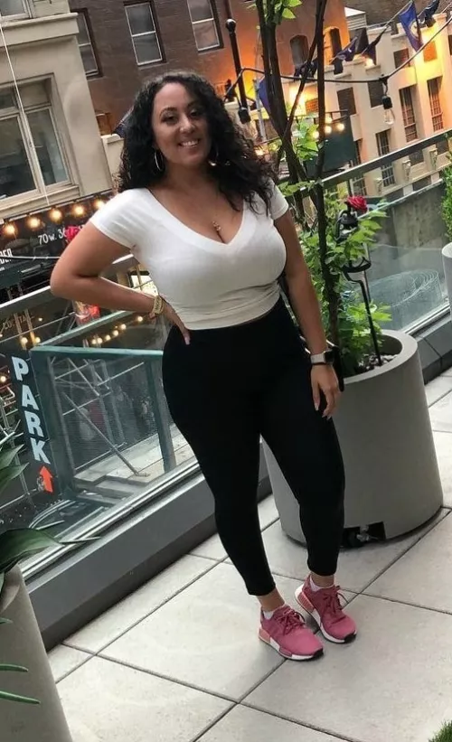 White looks so good on her by freeusesissyy