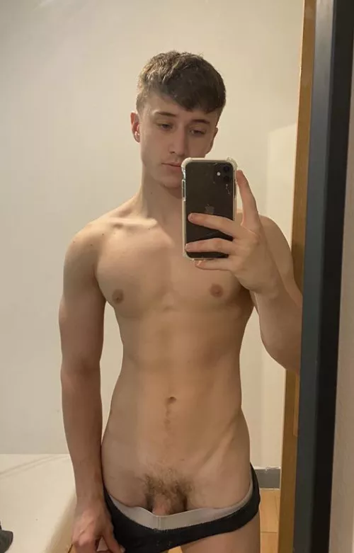 Who wants to see more? ;) by lil_ambi_vert_