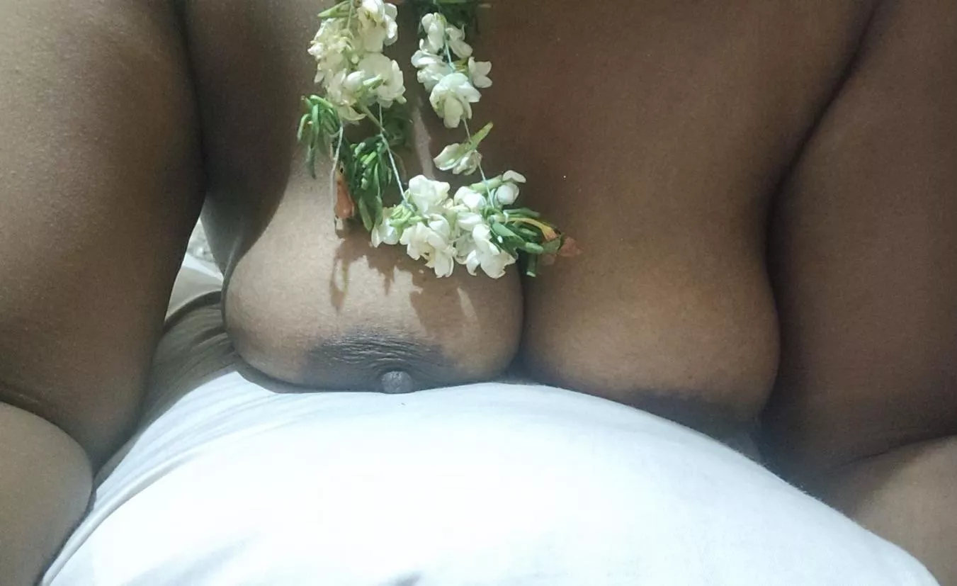 Would you fuck me on our first date?[f] posted by Comfortable-Phone339