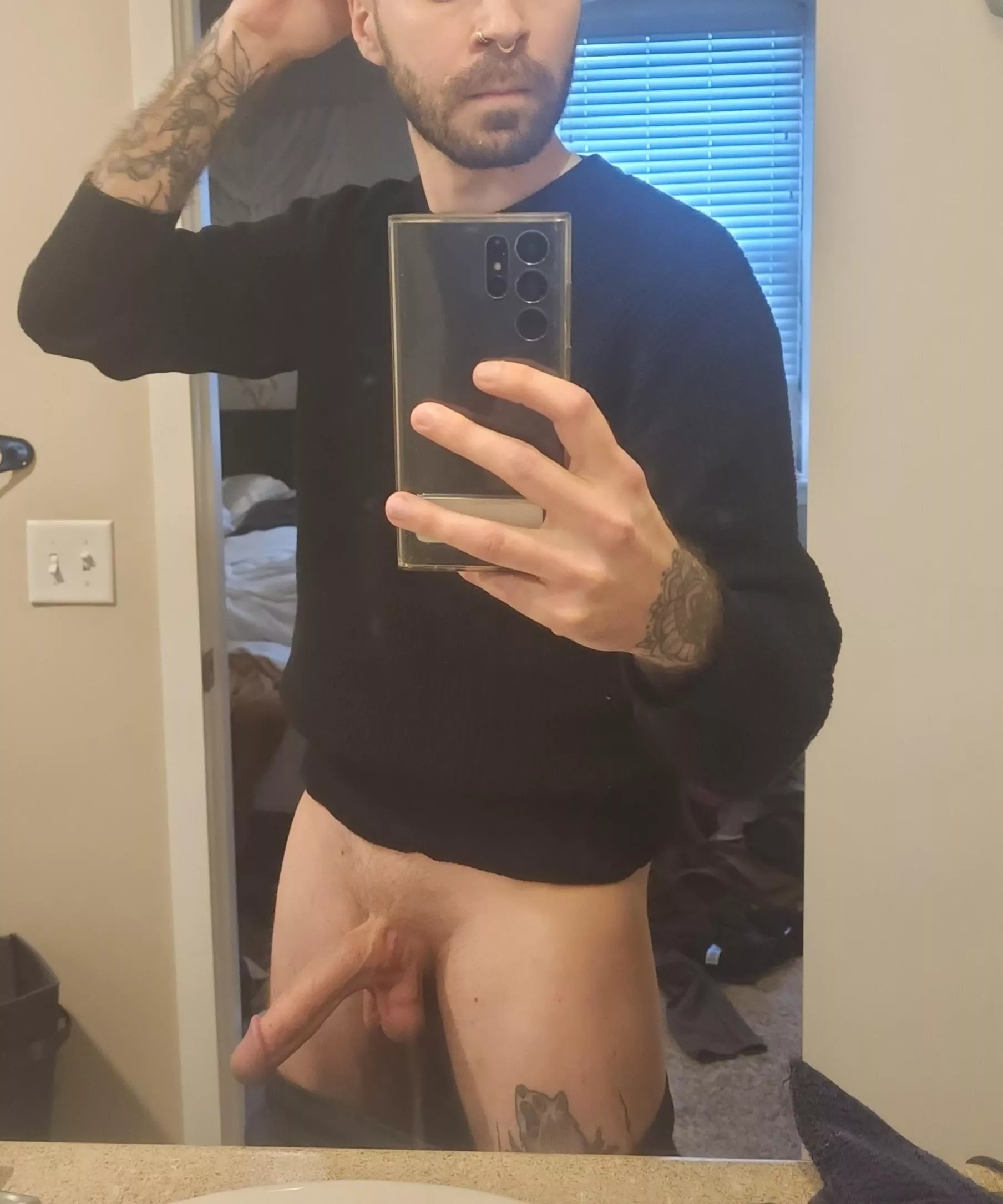 Would you give me a hand? posted by TheSnuggler-