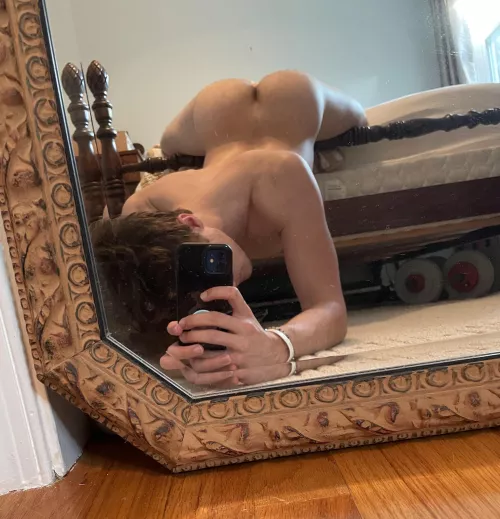 18 lookin for fit bros to talk to, dm w/ pic for snap by fancypants512