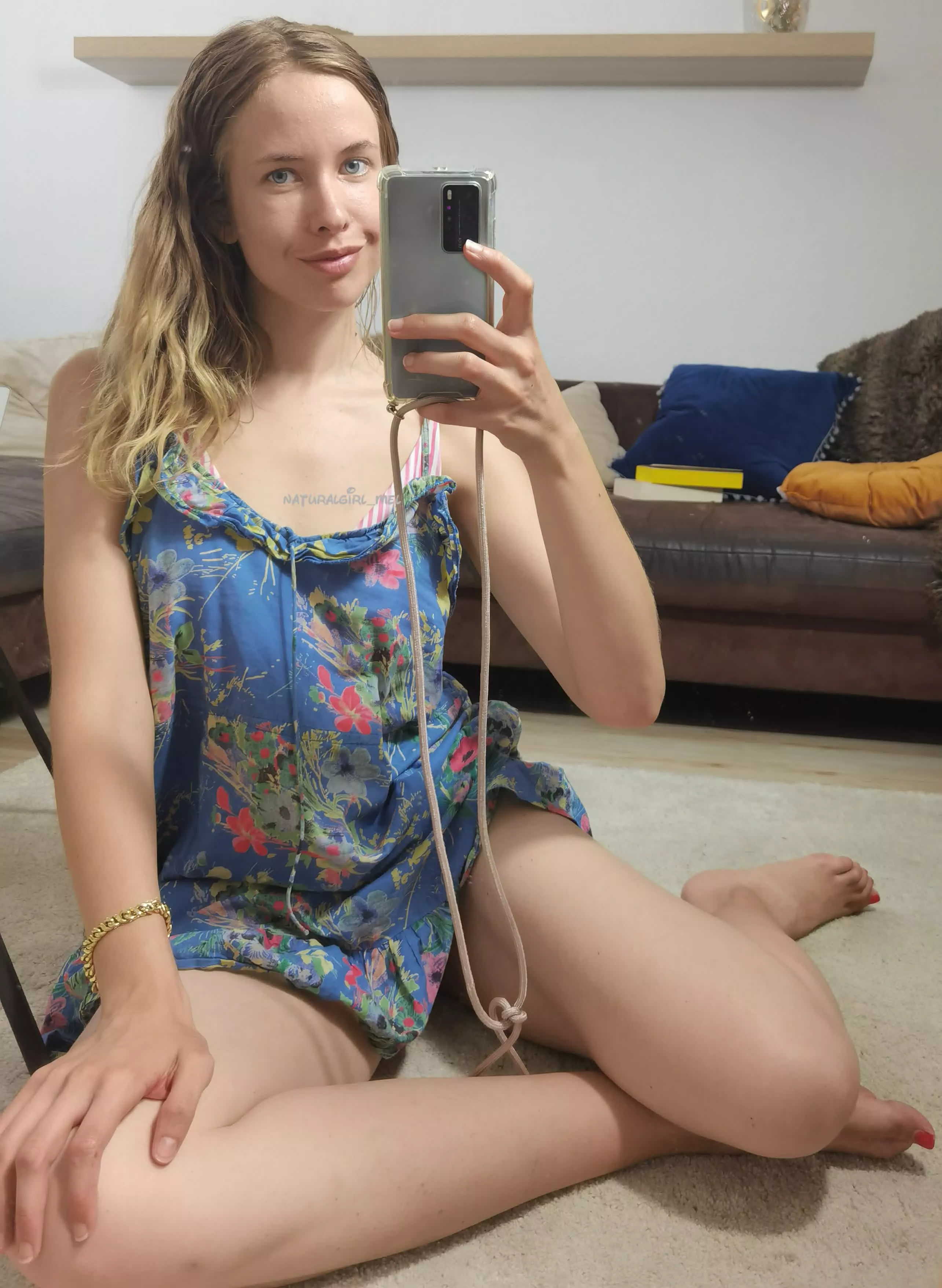 Blue sundress [F] posted by naturalgirl_mel