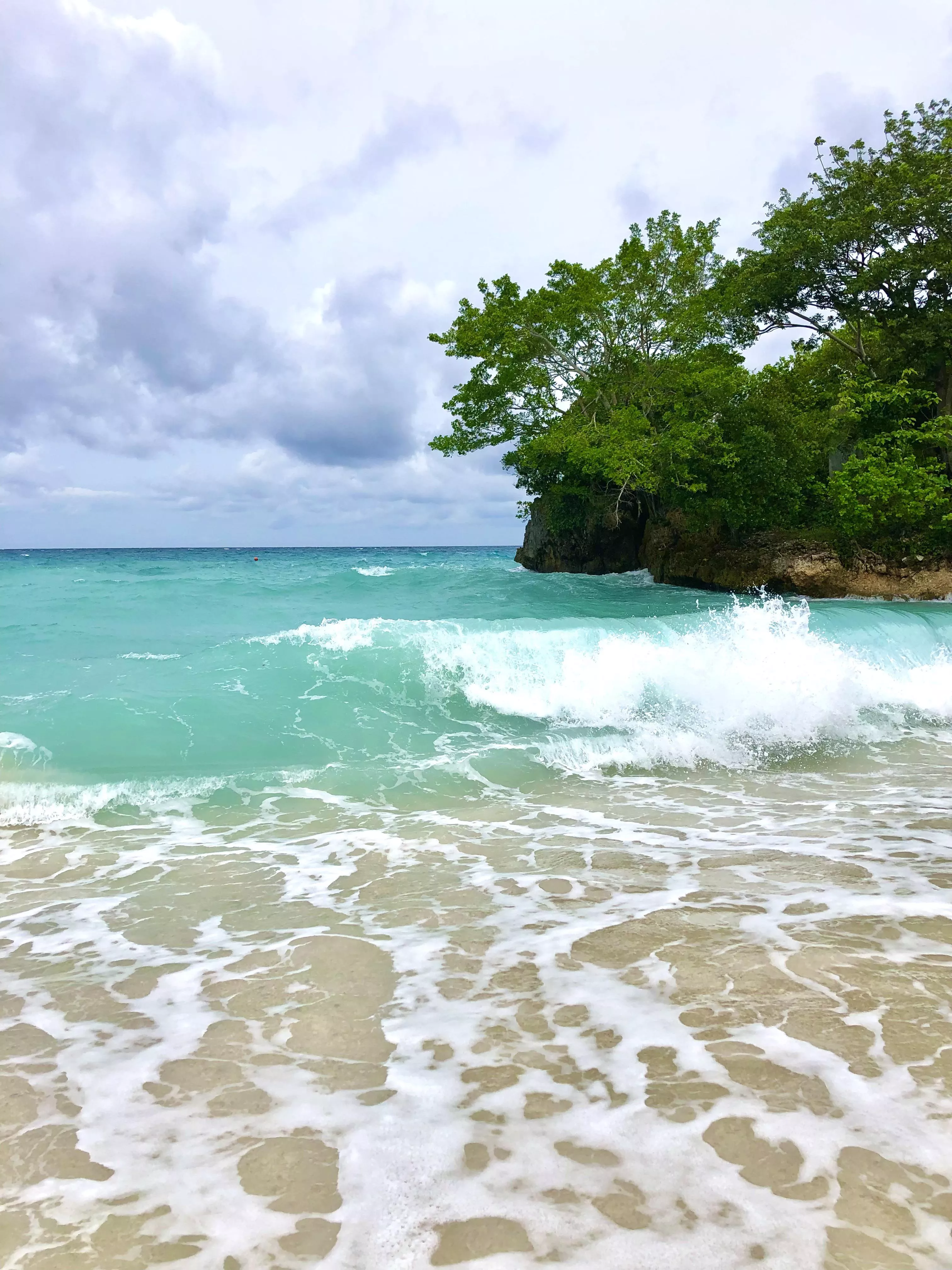 Boracay Philippines posted by samaxe1000