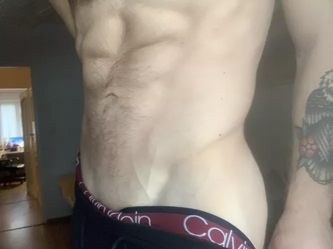 Come put ur head on my belly by haael12