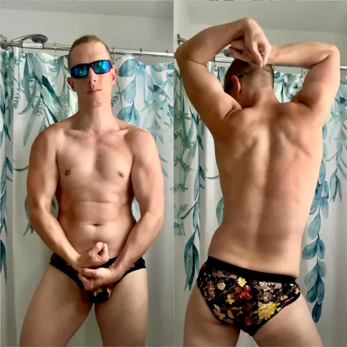 Come smell the flowers 🌺 😉 by HarshExplosion