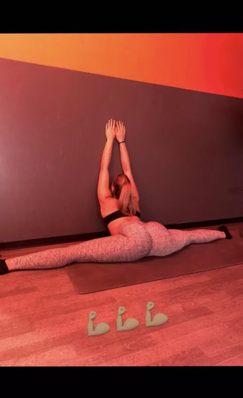 Full split 2 by Ashamed-Run-4346