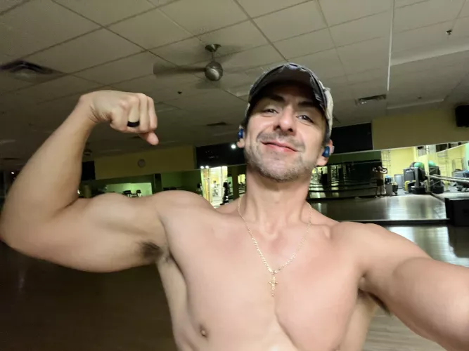 Gettin’ it done! What’re you doing for YOU today? You deserve it! by Brief_Mode2746