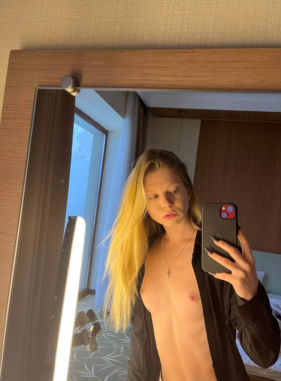 goldilocks posted by SSH2MiAssPls