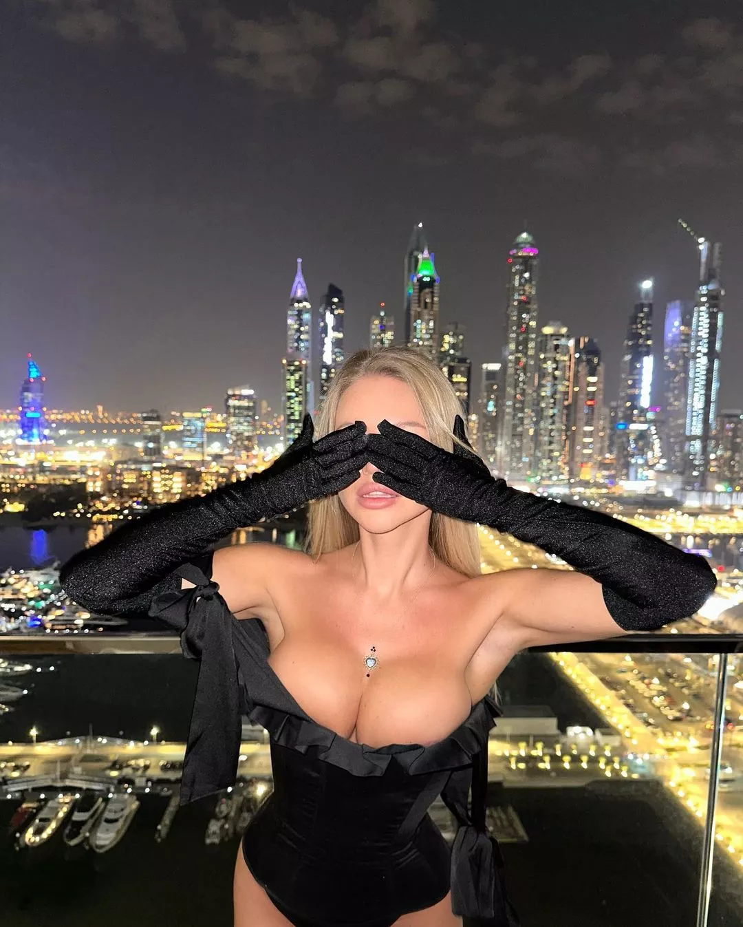 Gorgeous View posted by Idenho