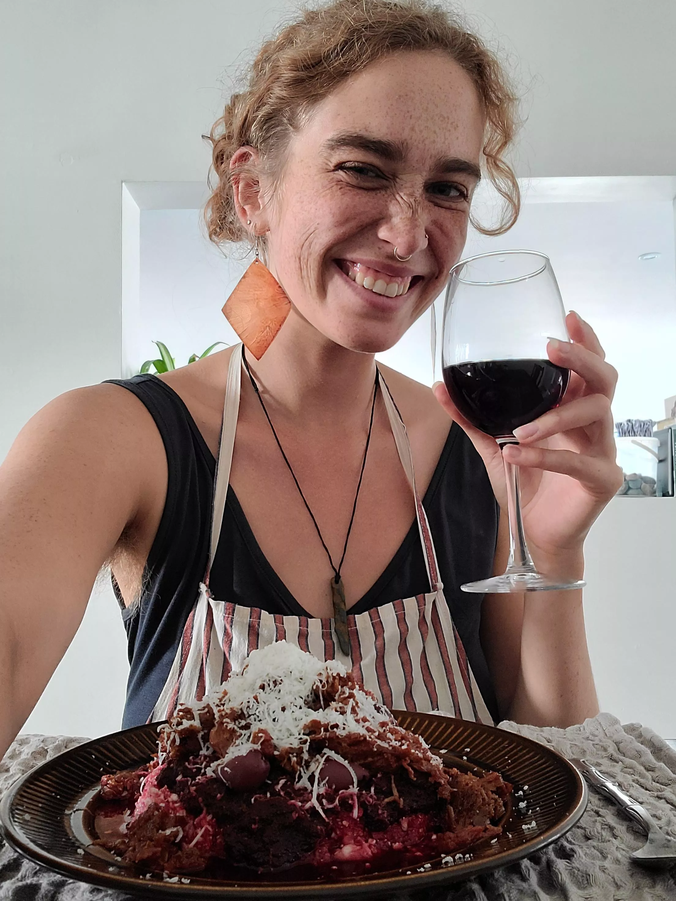 Hairy armpit, delicious wine & food, cheesy grin, what more could you want? posted by NovaOnasi