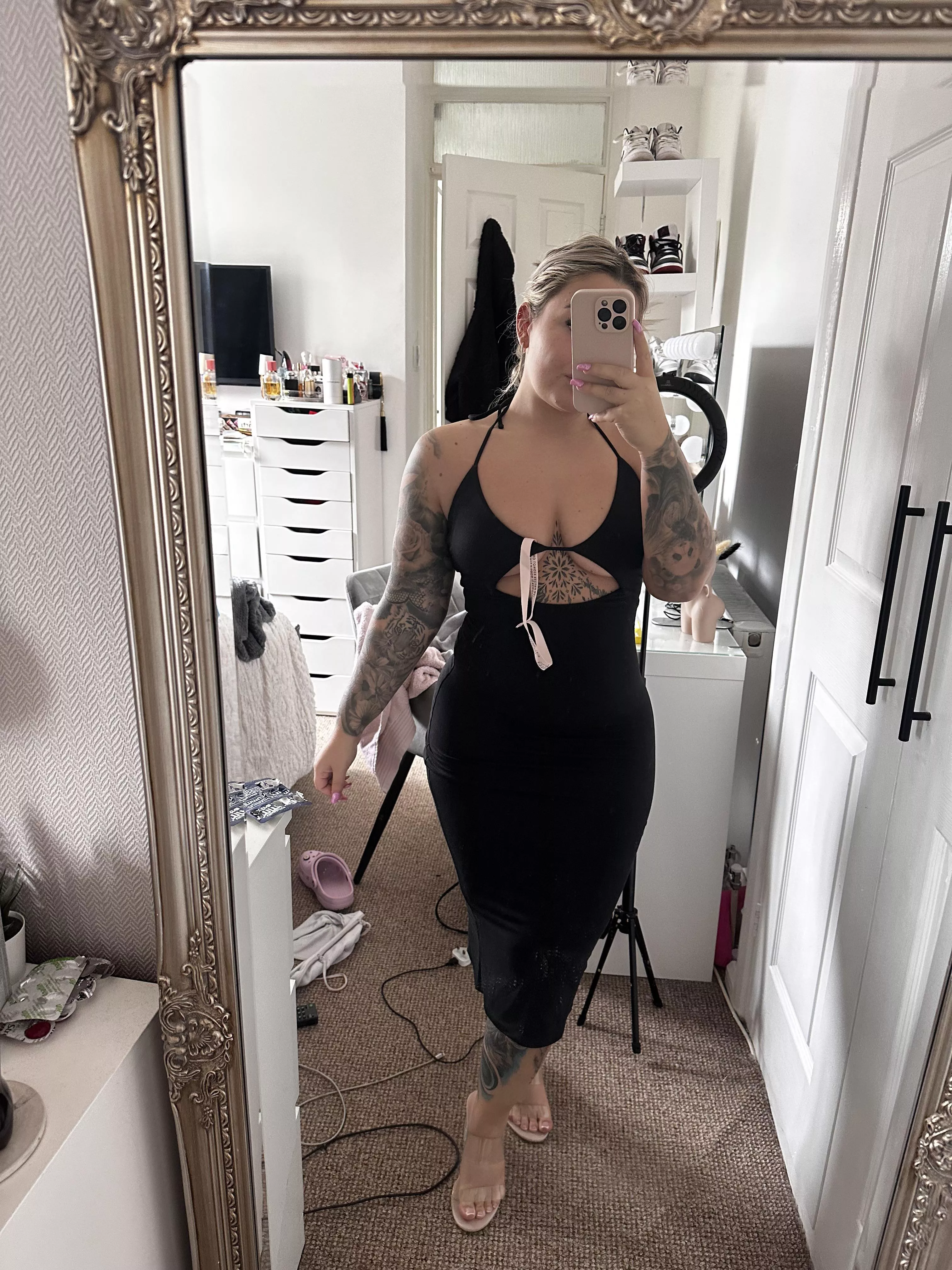 How do I look?!😊 posted by Tattooedblond3