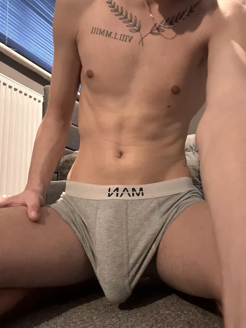 hung by charlie90842