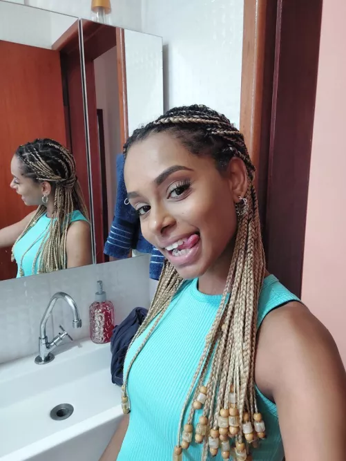 I just got a facial yesterday, and my skin is glowing! by eududarosa