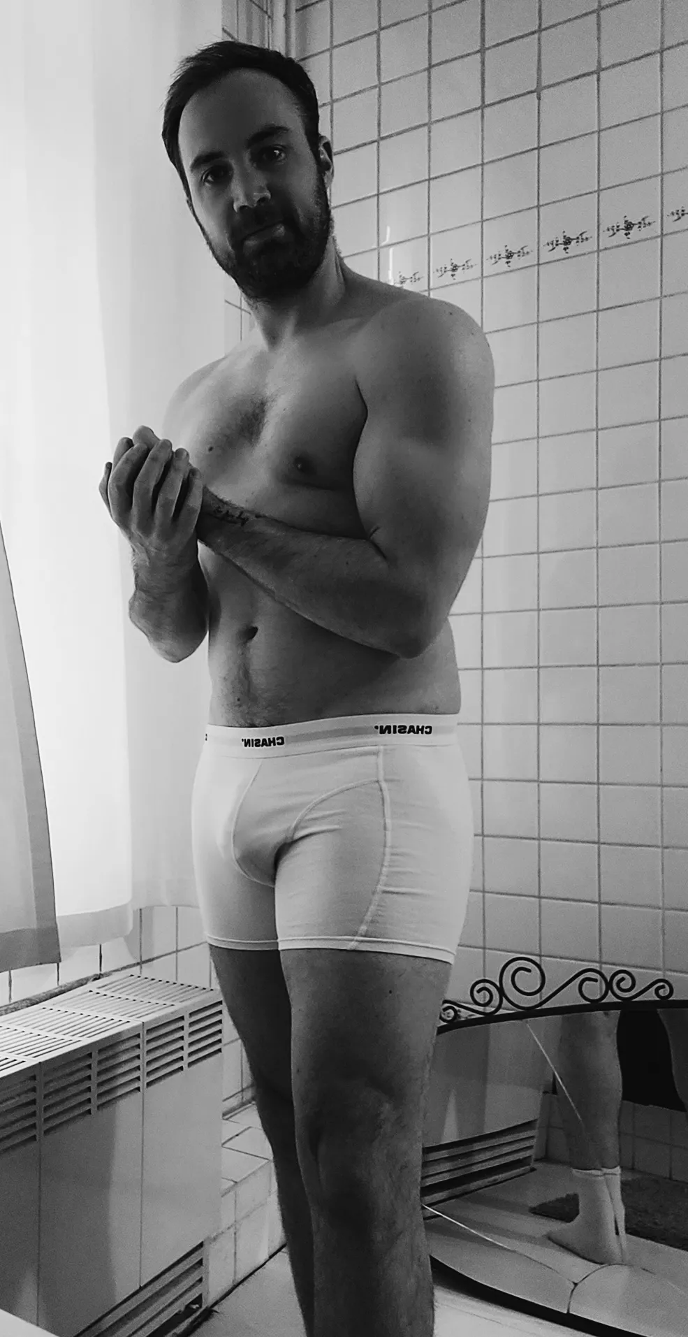 I try to workout as much as i can, just to become a better version of myself every single day! posted by straighttogay20