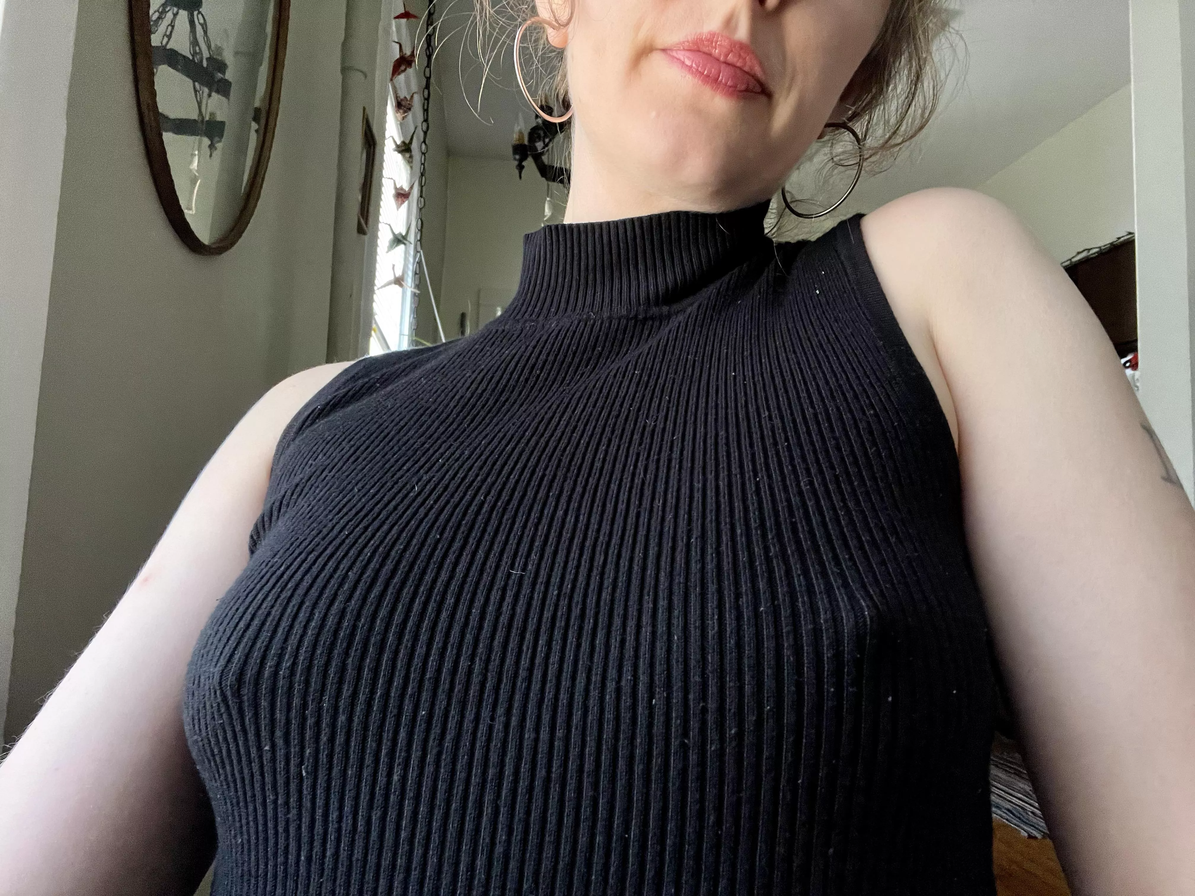 I want to go out to dinner sans bra but I’m not sure if I’ll have the confidence to follow through! posted by eternaldarkness12
