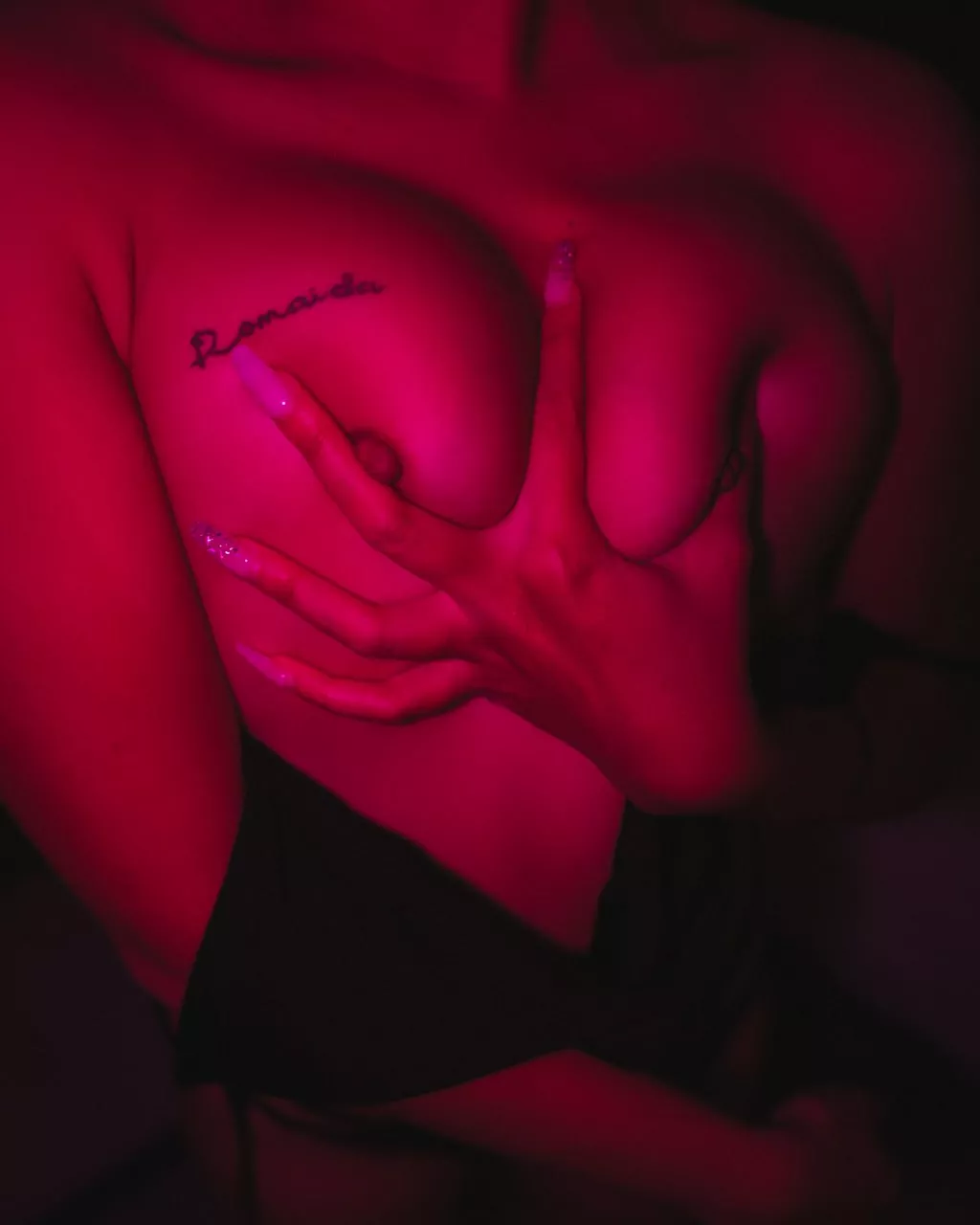 I want your full attention on me ❤️ posted by littlefeyuu