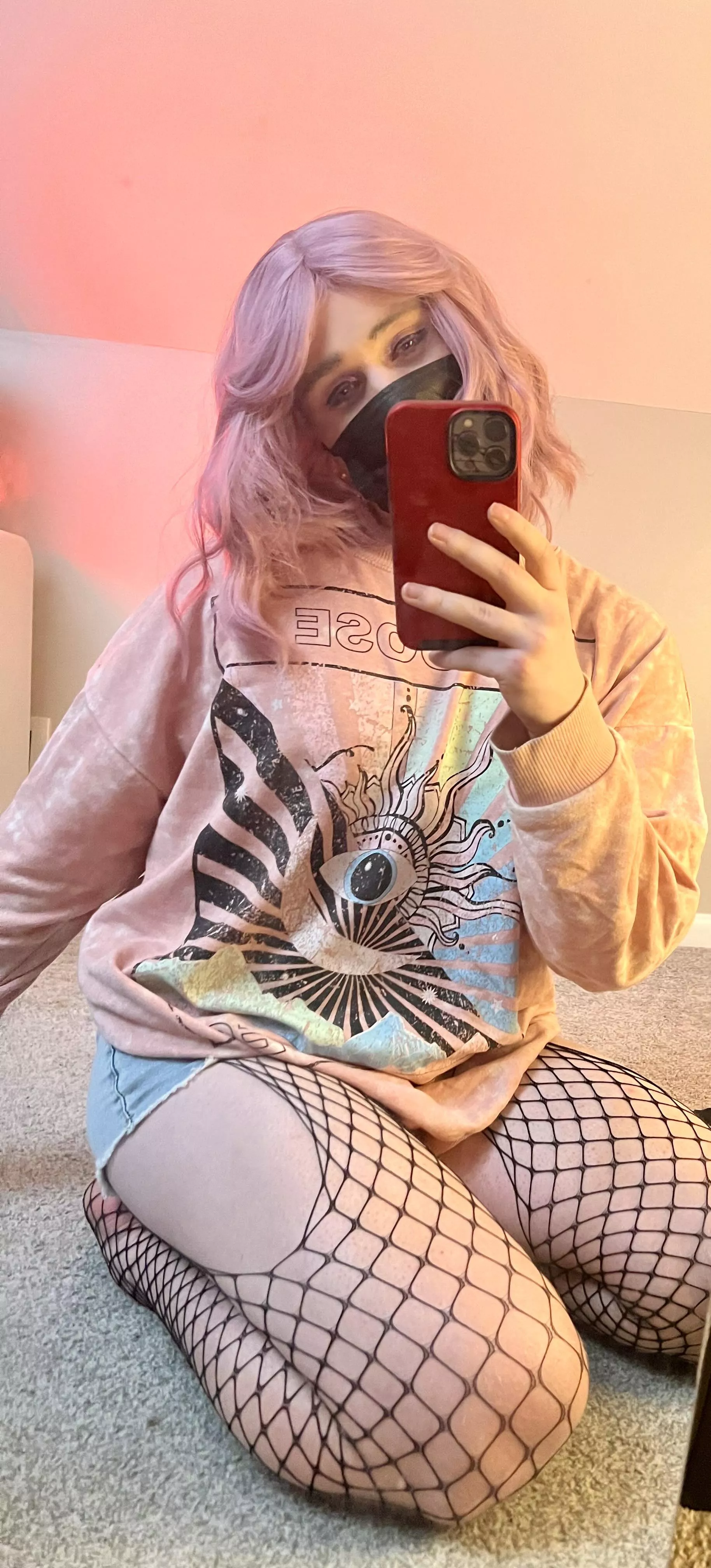 I was very happy when I took this photo🥰 posted by Lily_NextDoor