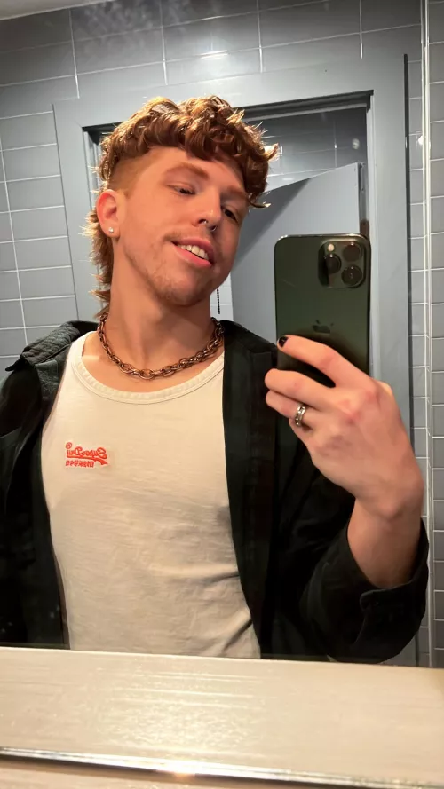 If you see this post you’re my boyfriend now, sorry I don’t make the rules by goblin_dumb