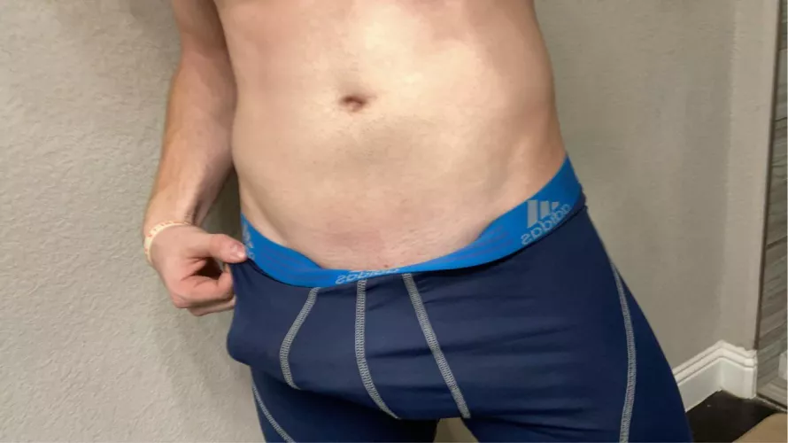 I’m hard af by Thickandhung84