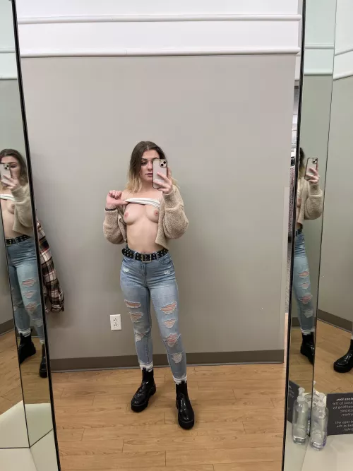 I’ve never got fucked in a fitting room before but I’d love the risk! by Babykaittt