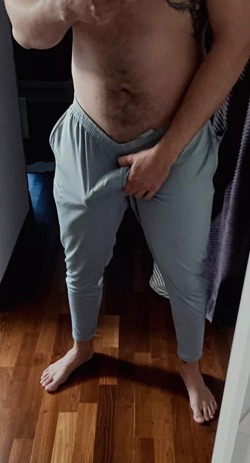 Love when people stare at the gym by MisterWylde