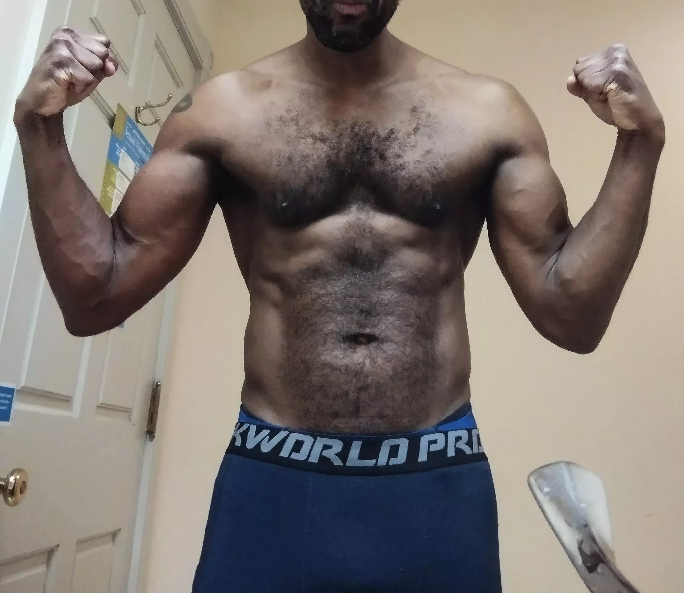 [M] Good lighting is key posted by ElProfeGuapo