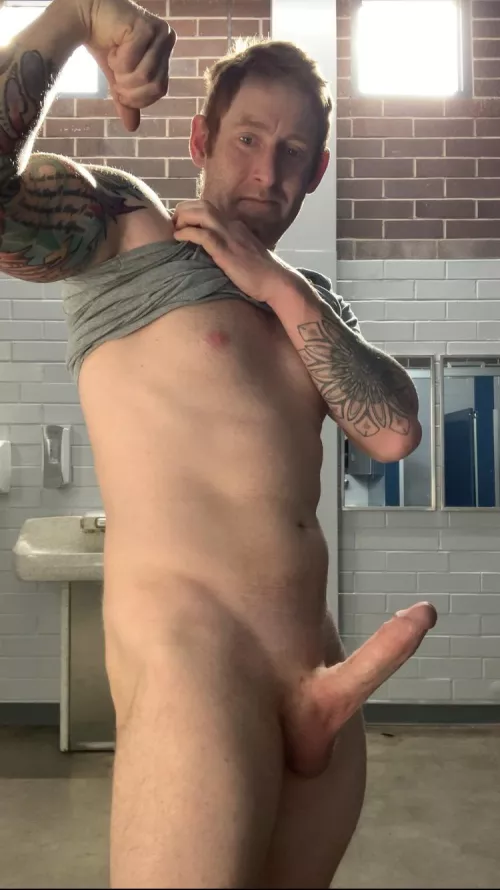 (M) Looking for a new workout partner. Any of you ladies want to join. Shoot me a message by fitmaintenceginger