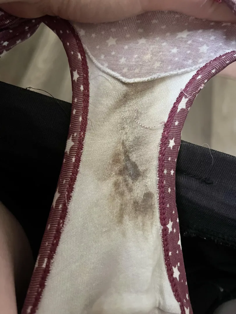 [Selling] well-loved dirty fullbacks :) let me send my scent to you!!! 😍 by Cat_Beans