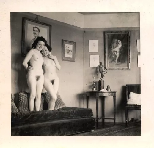 Sexy ladies by Imaginary-Ebb1932