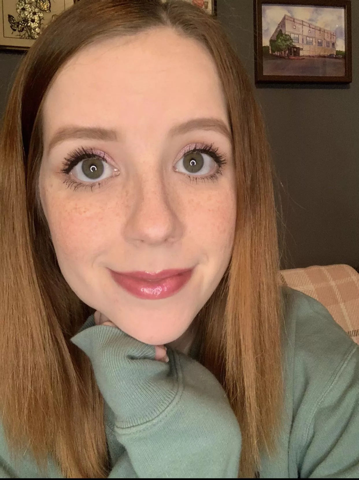 Spending my Tuesday with family, send help! 😂💕 [F] posted by snildeep