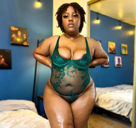 Tell me about your day at work, babe by CreamyNia