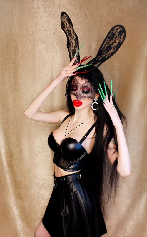 Totally black leather outfit by Allison_Jae