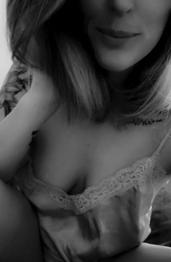 Was feeling flirty! ;) posted by nlicious01