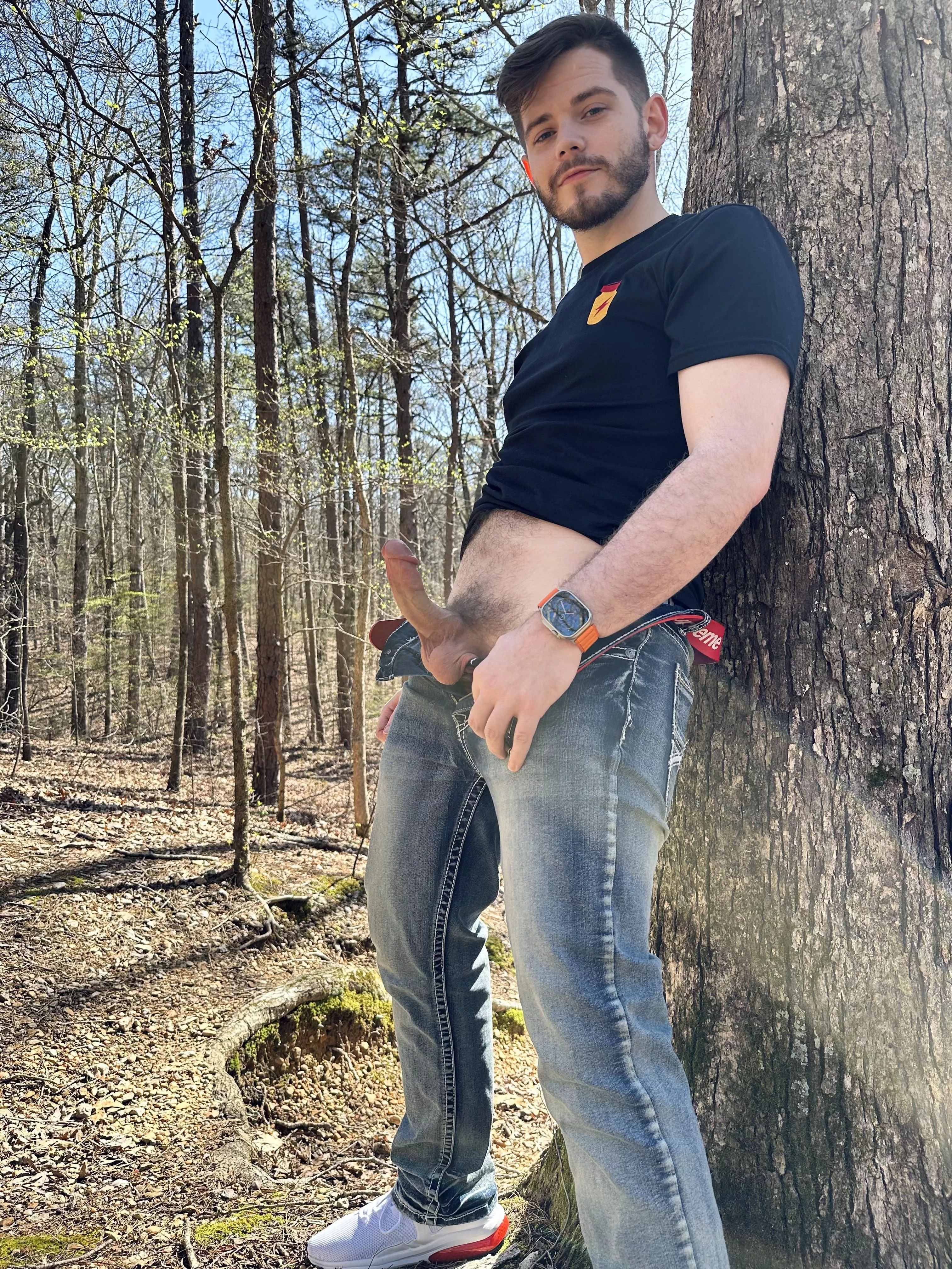 who wants to go on a hike with me?😈 posted by Slight-Fuel-9572