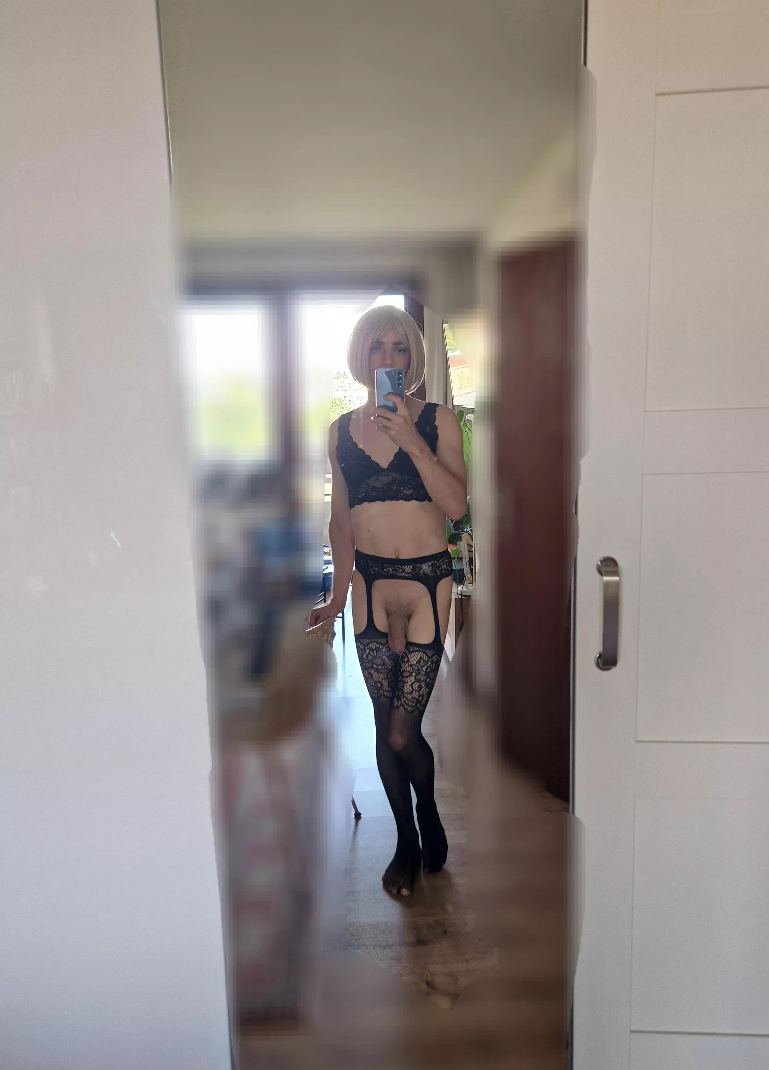 Who's helping me getting hard 😇 posted by naturerain