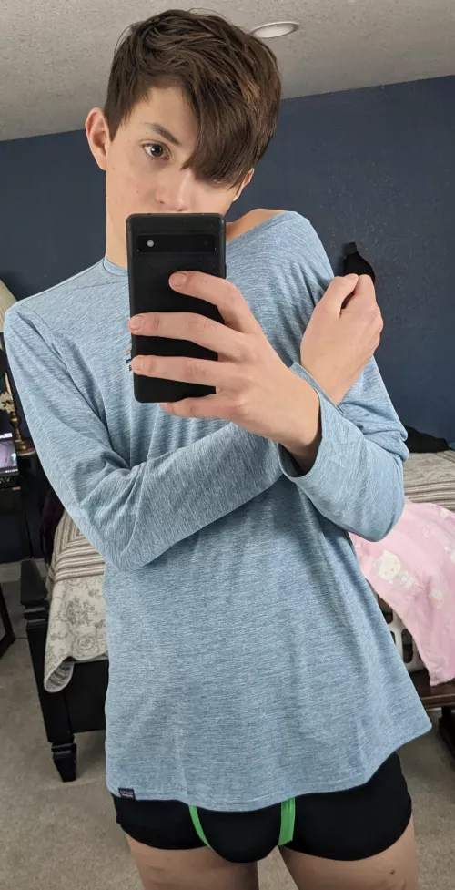 (18) need a bf to undress me by Cymba56