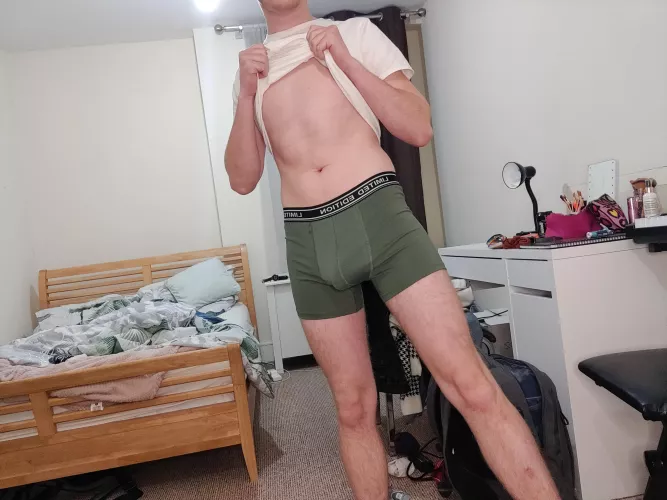 Come and watch me get changed... I don't mind by TwoWayThames