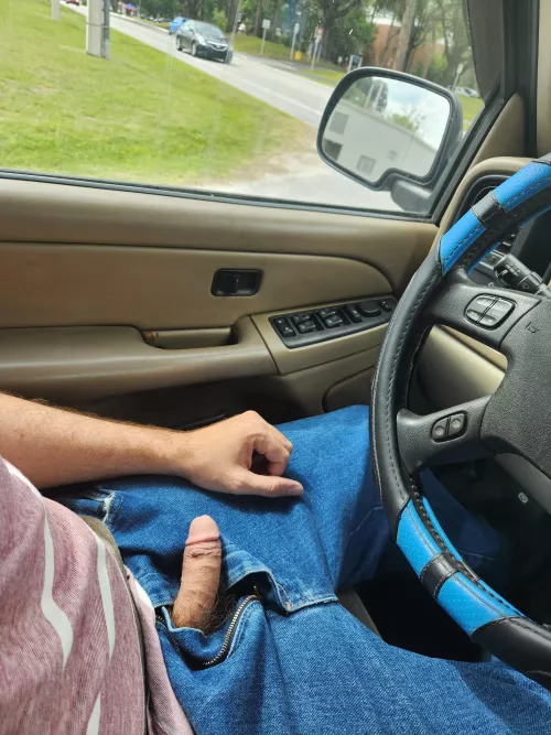 Driving around by HardDaddyLeakingCum
