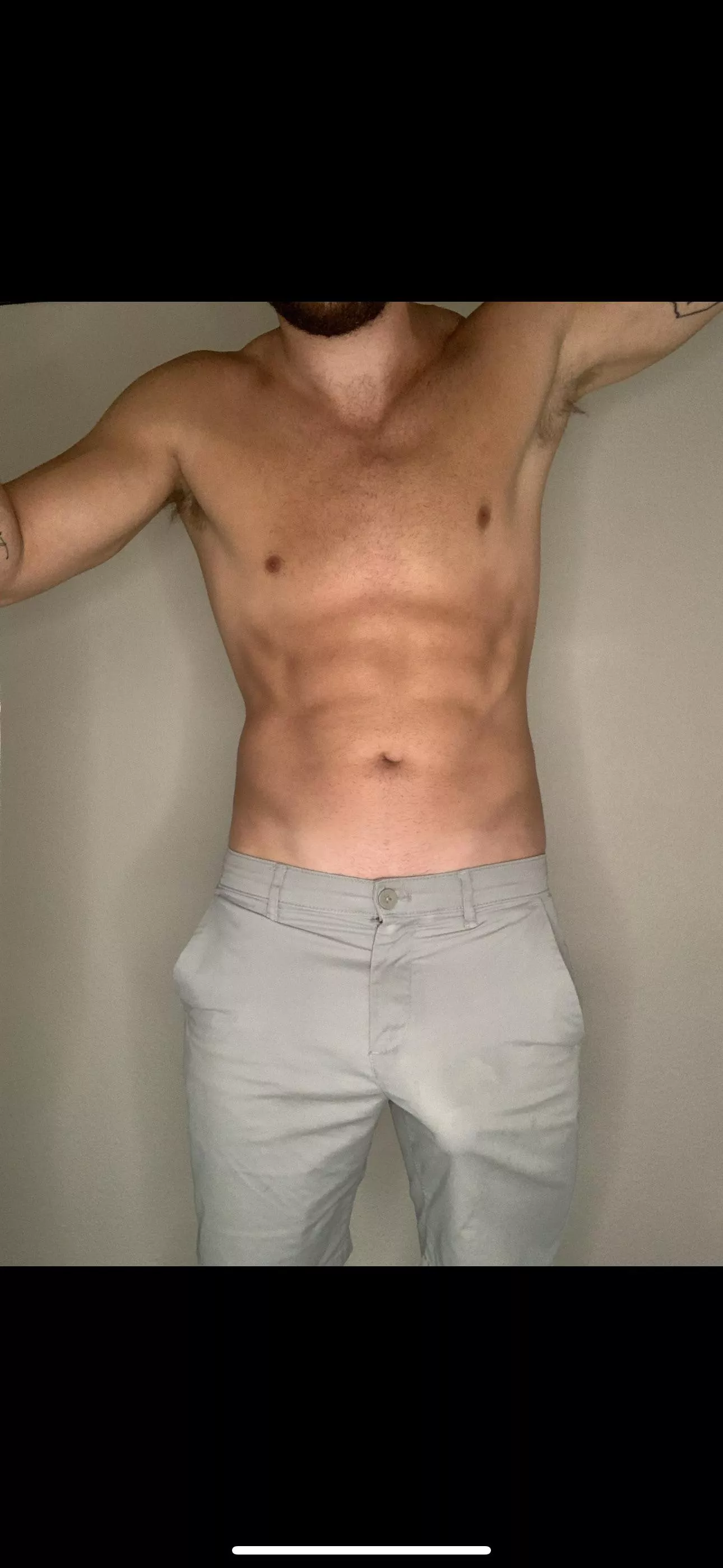 Dying to know what’s packin ? posted by jaxson_rose