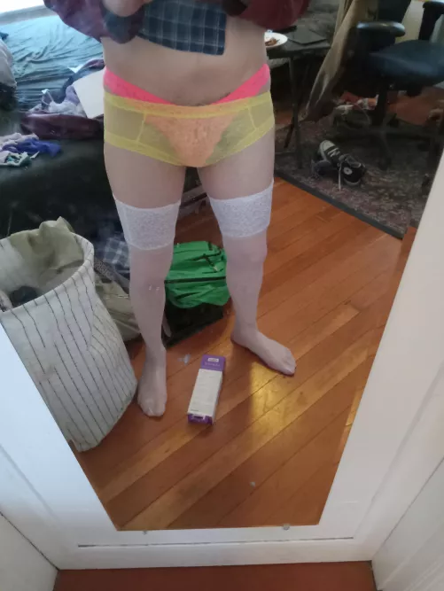 Feeling a little pretty and a lot naughty today by goodtimegirl8800