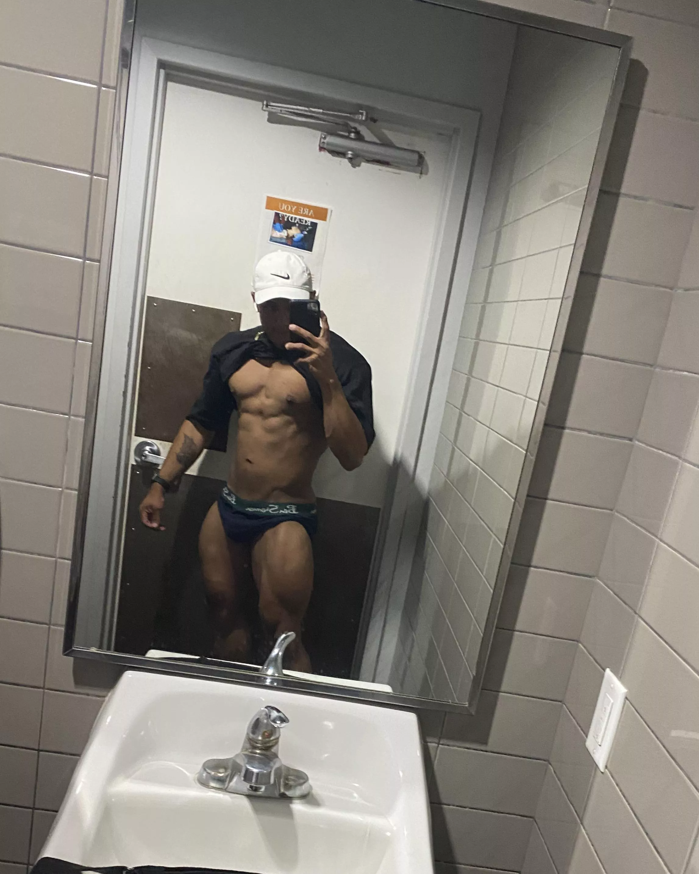 Gym bathroom, you and me? (M) posted by perpetuallysmall97