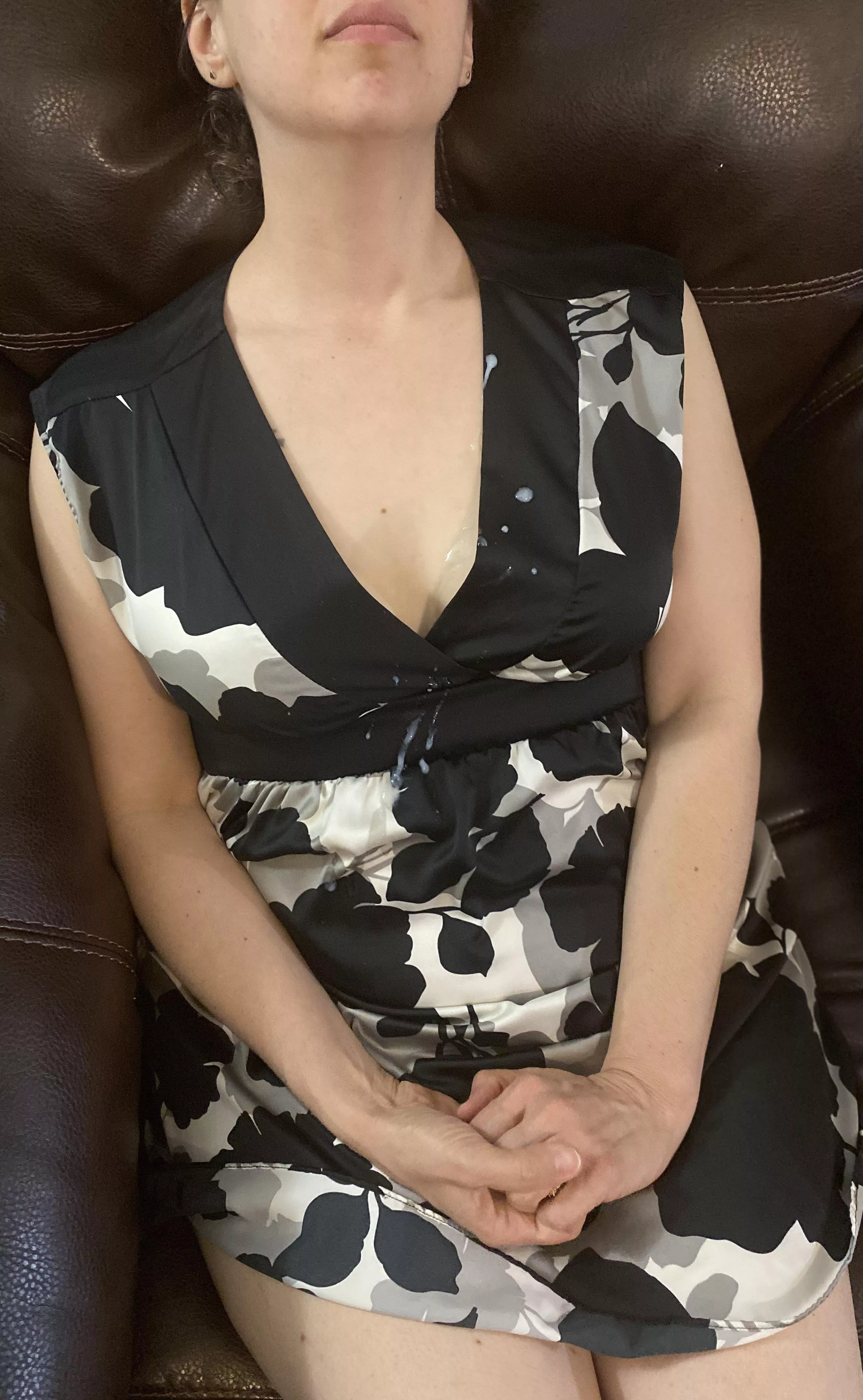 Hope this belongs here😈💦 posted by niki_milf