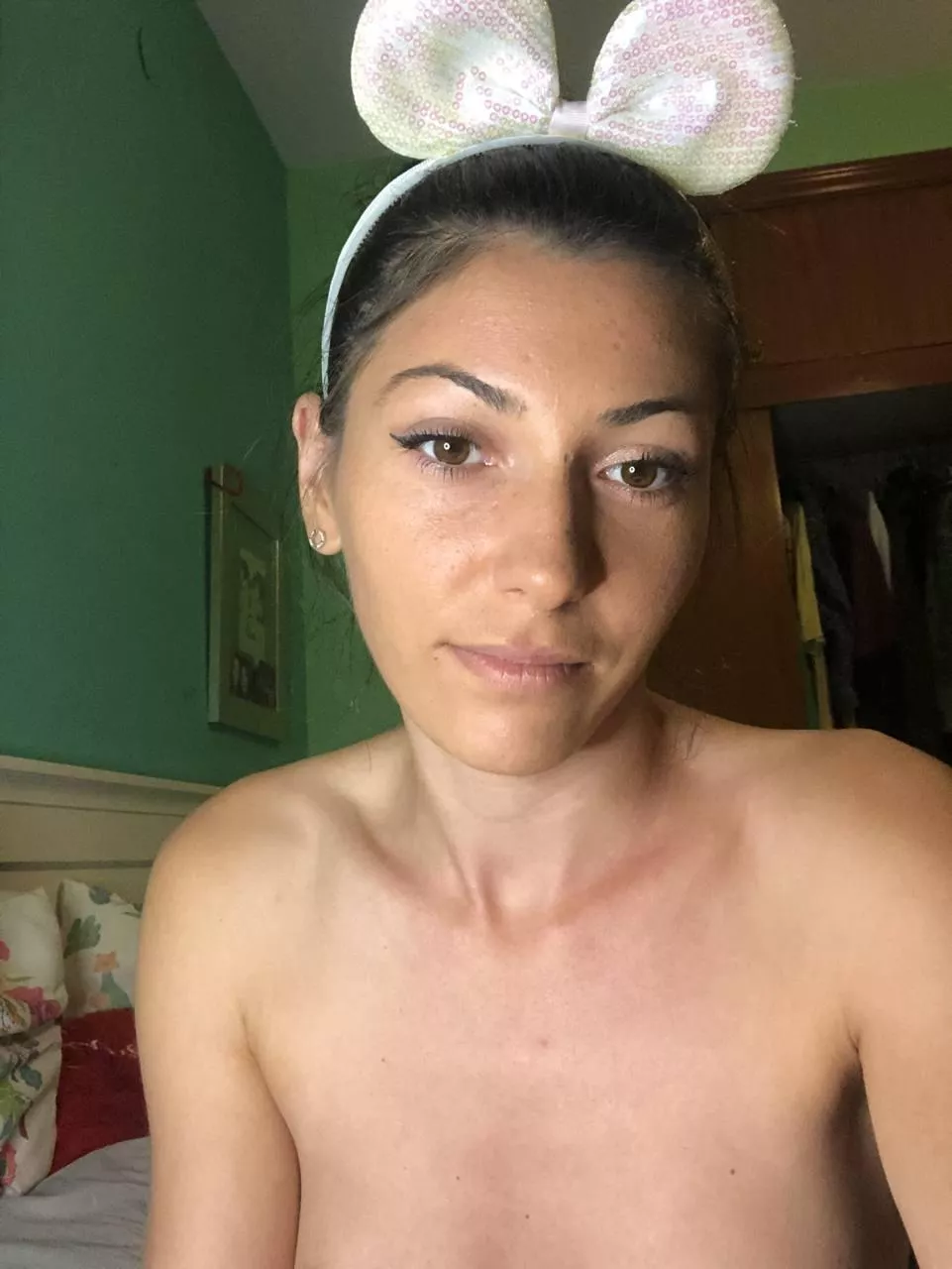 I may be petite… posted by purpleangelof