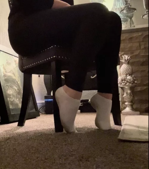 I’d like somebody right here…😉 by HxnnahGB