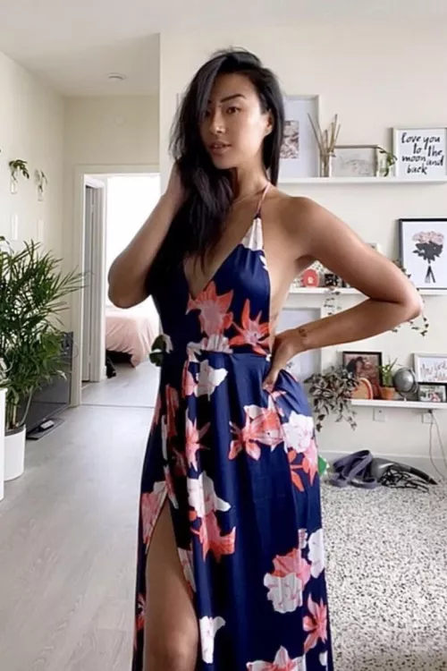 I’d take a bouquet of her by notaverage22