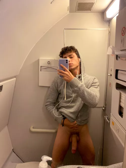 Just plane horny by Salt_Drink5049