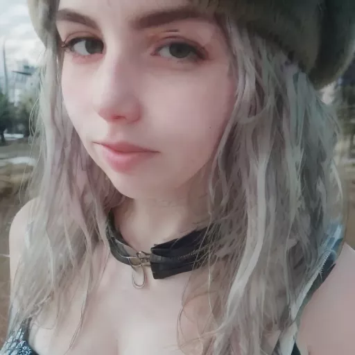 Keep shining bright like a diamond 💎 [20F] posted by nekane-cosplays