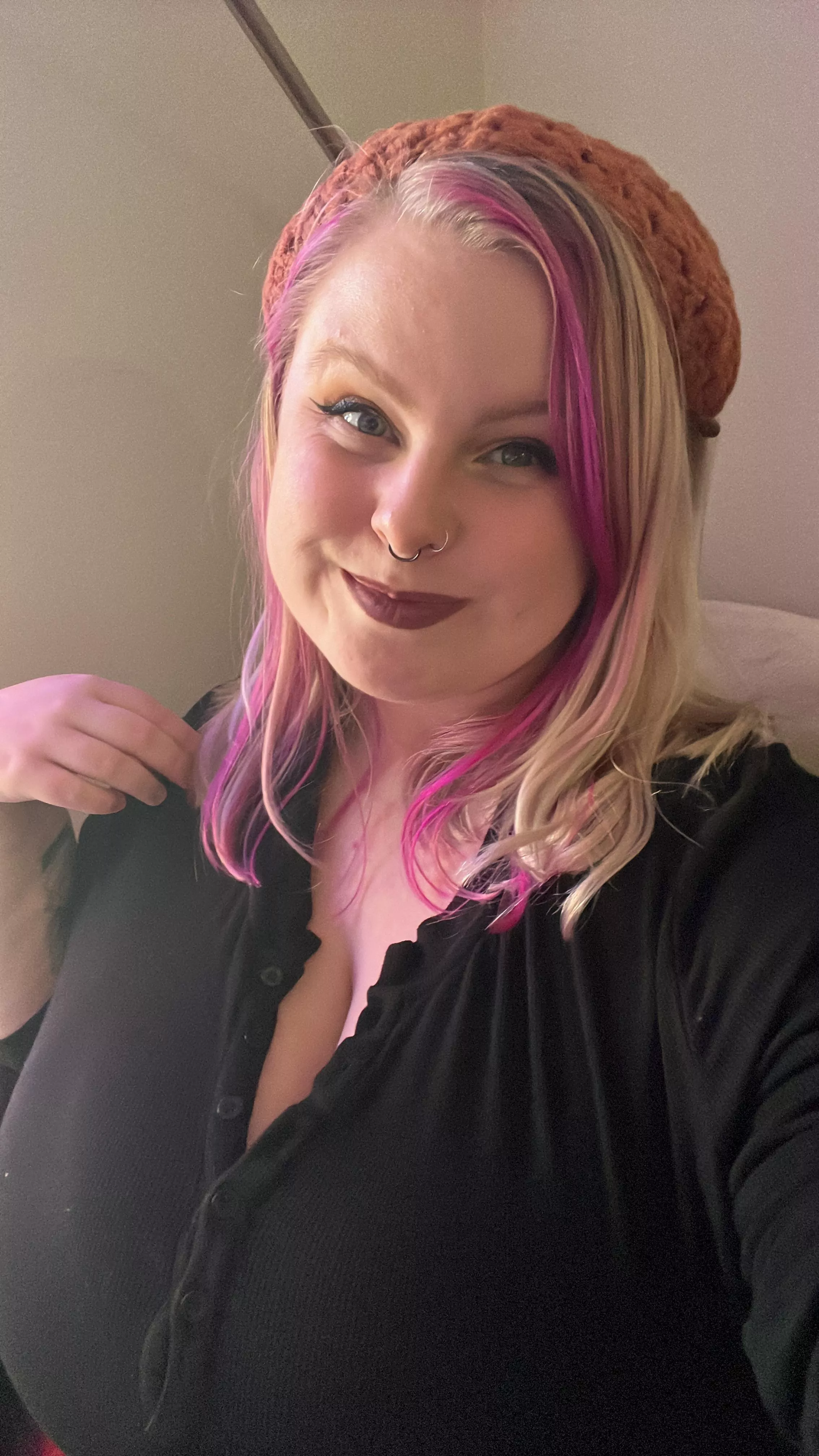 One of my comfiest tops 🥰 posted by doyoudreamofmytits